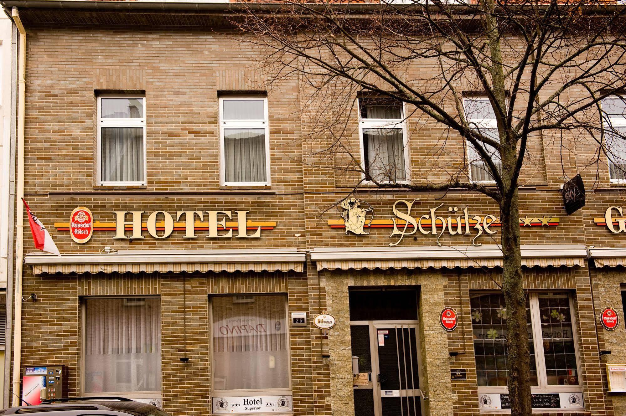 Hotel Schuetze Superior Huerth Ngoại thất bức ảnh