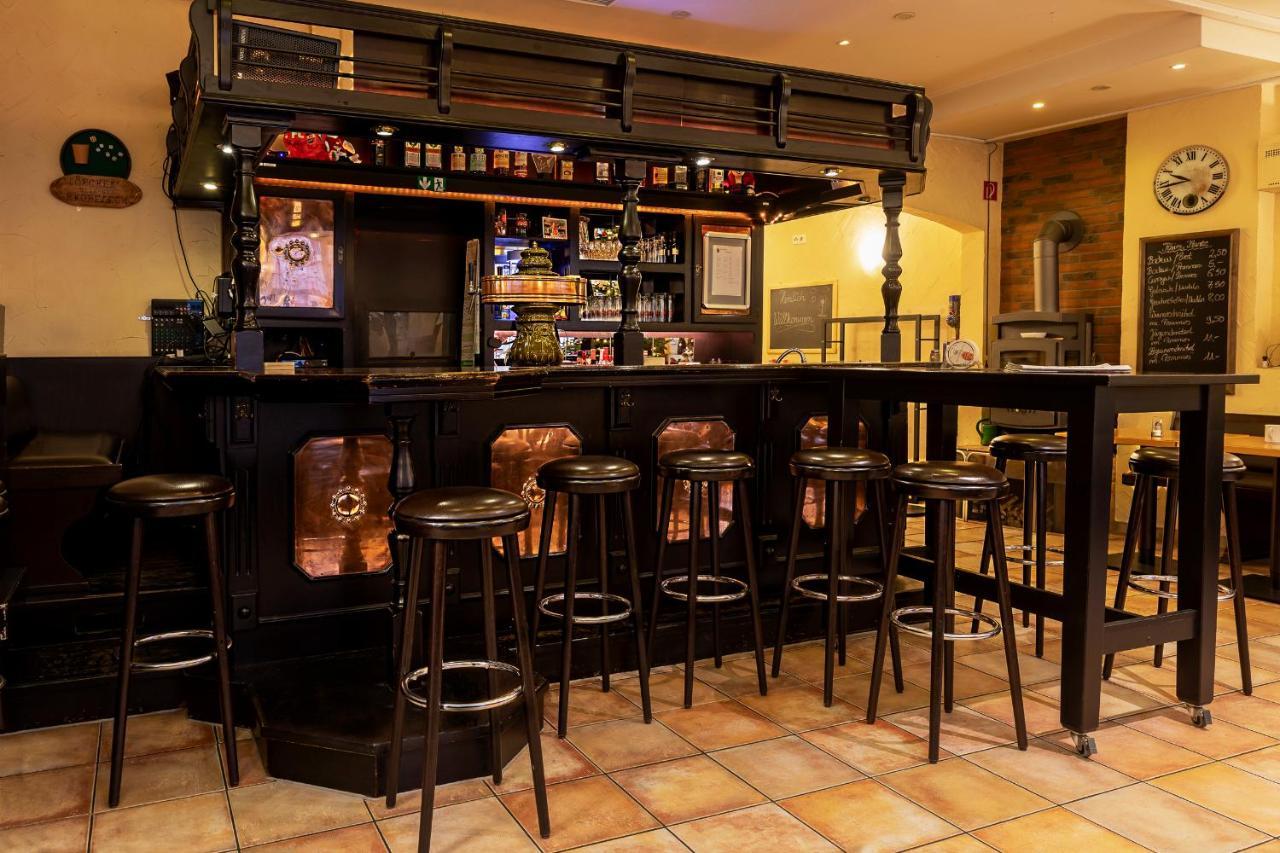 Hotel Schuetze Superior Huerth Ngoại thất bức ảnh